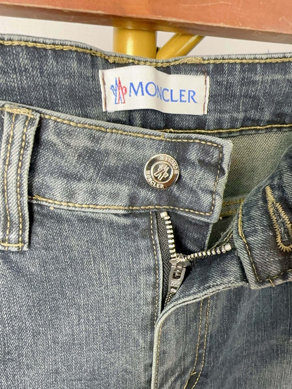 ブランドジーンズ角部分ディテール